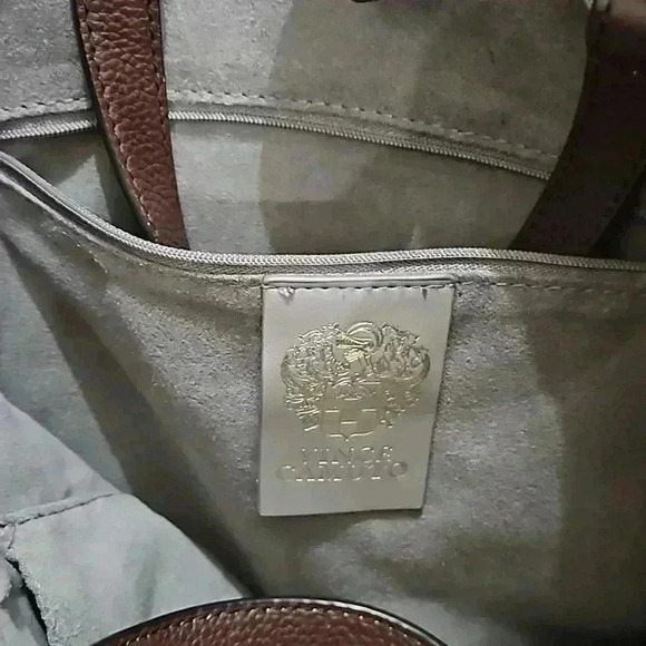 Vince Camuto Casia leather Colorblock tote. - Picture 5 of 6